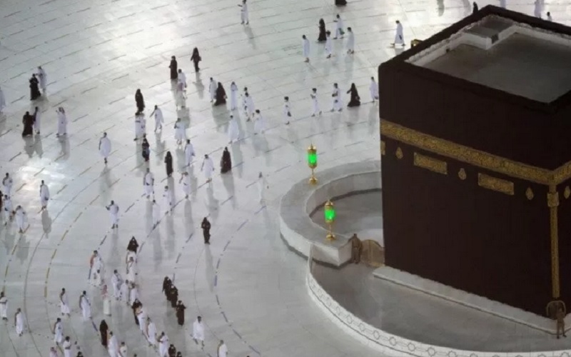 Indonesia lepas ratusan jemaah umrah ke Arab Saudi