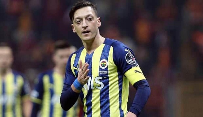 Mesut Ozil gabung Rans Cilegon