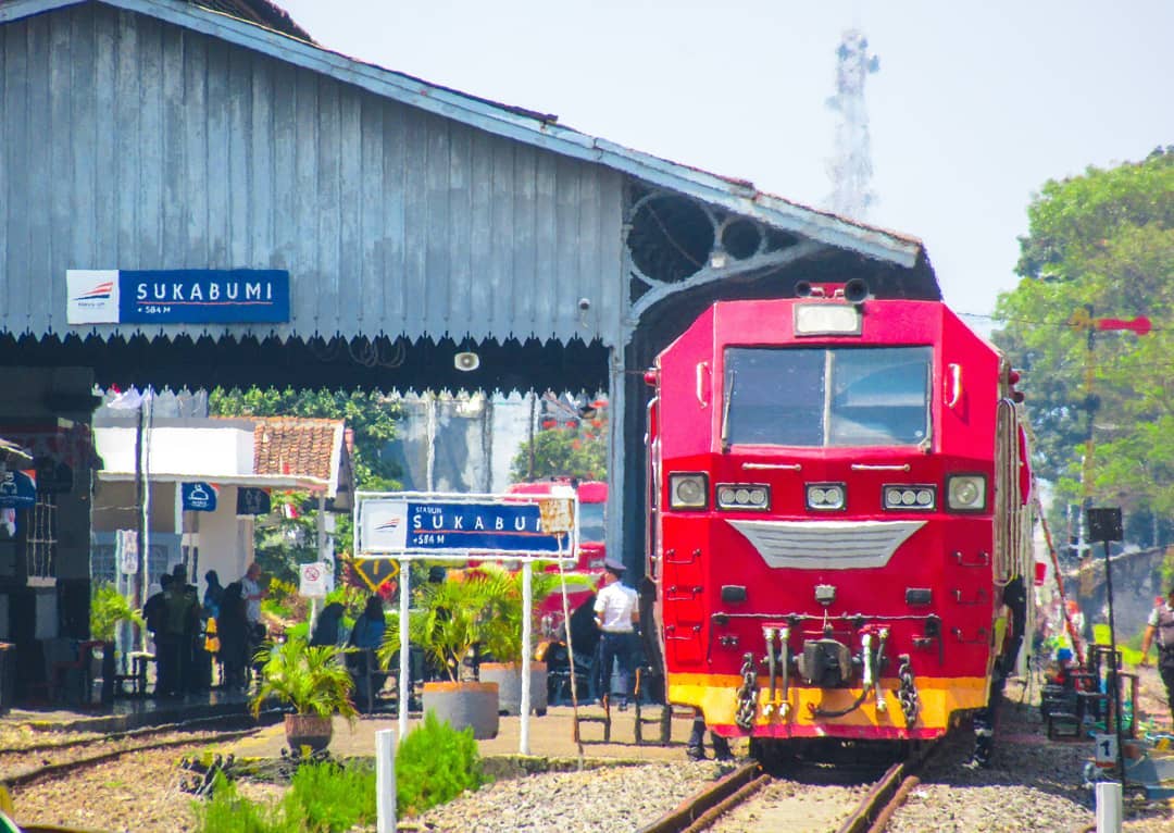 Kereta Bogor-Sukabumi sudah bisa digunakan untuk mudik. Foto: istimewa