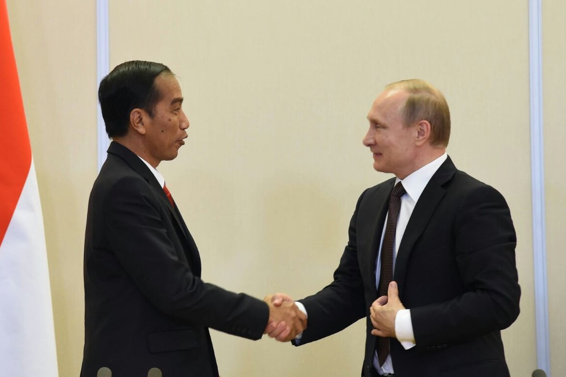 Presiden Jokowi Telepon Putin Minta Perang di Ukraina Segera Dihentikan