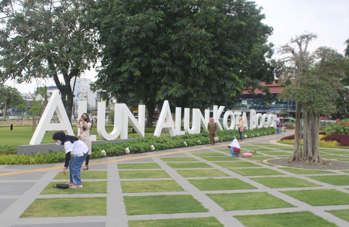 Taman alun-alun kota Bogor