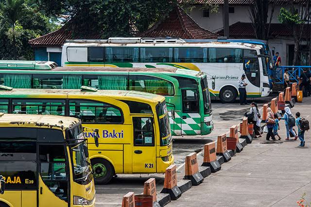 harga tiket bus di terminal baranangsiang naik