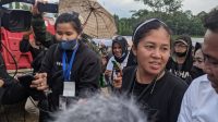 Rara Pawang Hujan