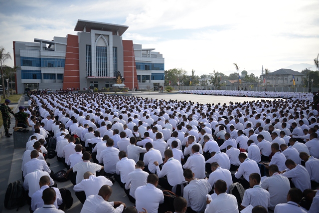 perguruan tinggi negeri