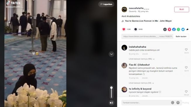 Tangkapan layar Nabila tersimpuh di depan jenazah Eril. Foto: istimewa