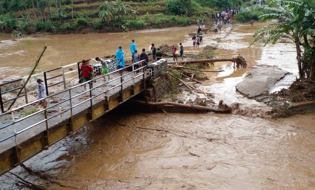 Garut Darurat Banjir, 13 Kecamatan Terendam Air