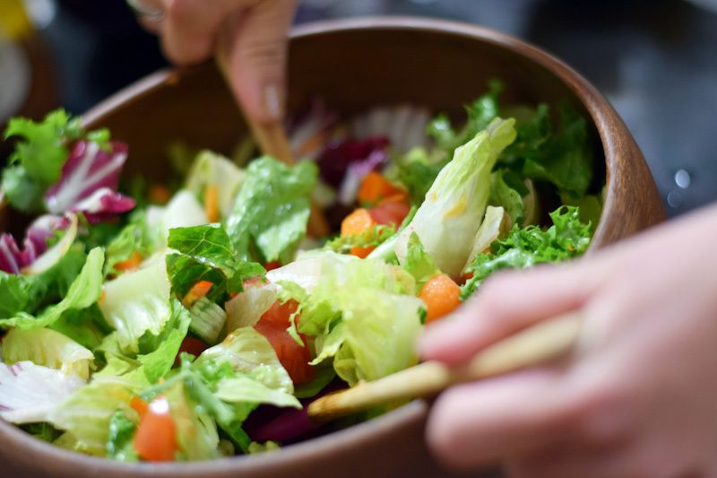 Konsumsi Salad Bikin Kulit Glowing dan Sehat, Mau Coba?