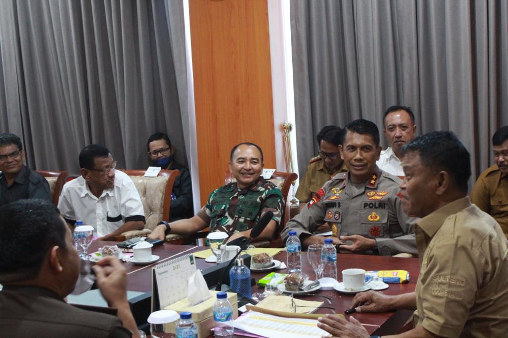 Danrem 132/Tdl Hadiri Rapat  Koordinasi  Pengendalian Inflasi Daerah