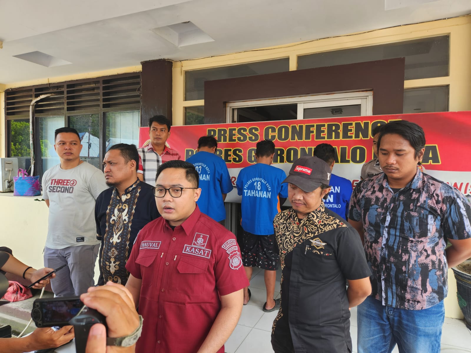 Gabungan Resmob Rajawali,Watawatanga dan Polsek Tangkap Sindikat Pencurian