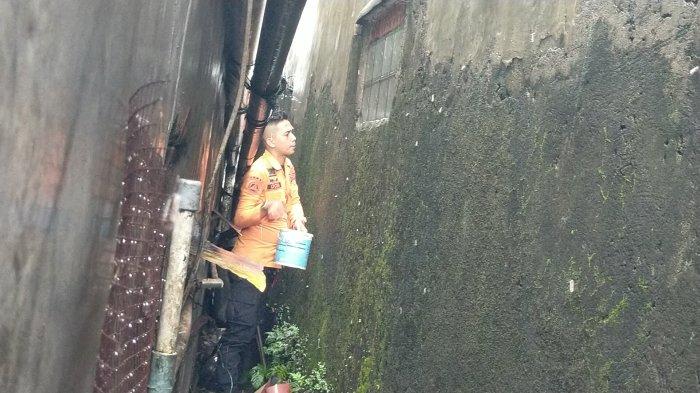 Warga Cibuluh Bogor Diteror Ulat Bulu, Imbas Apartemen yang Mangkrak