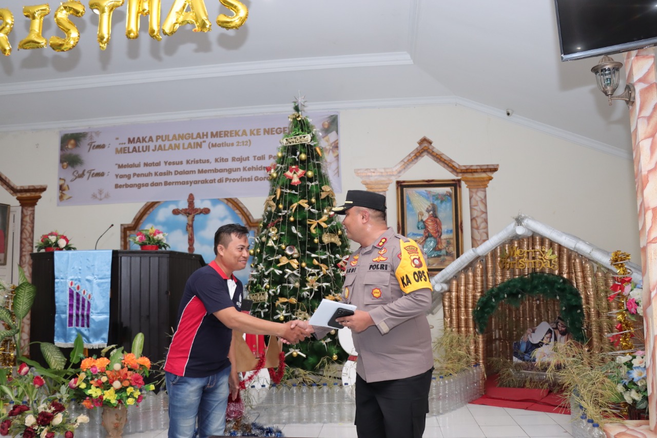 Jelang Natal, Kapolres Gorontalo Kota Cek Kesiapan Pengamanan di Gereja