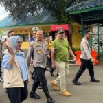Kapolda Metro Kunjungi Ragunan, Pastikan Keamanan dan Sapa Pengunjung Libur Natal