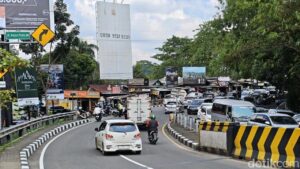 Volume Kendaraan ke Puncak Bogor Naik 20 Persen Saat Libur Natal, Okupansi Hotel Capai 80%
