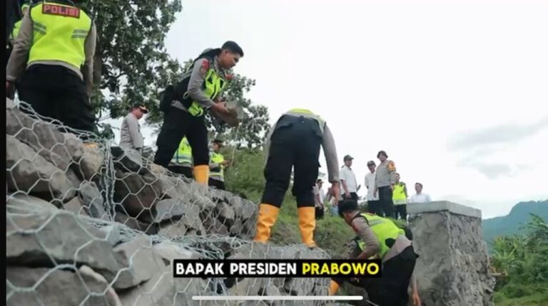 Polres Klaten Bangun Jembatan Guna Memperlancar Akses Warga, Ikuti Arahan Presiden Prabowo