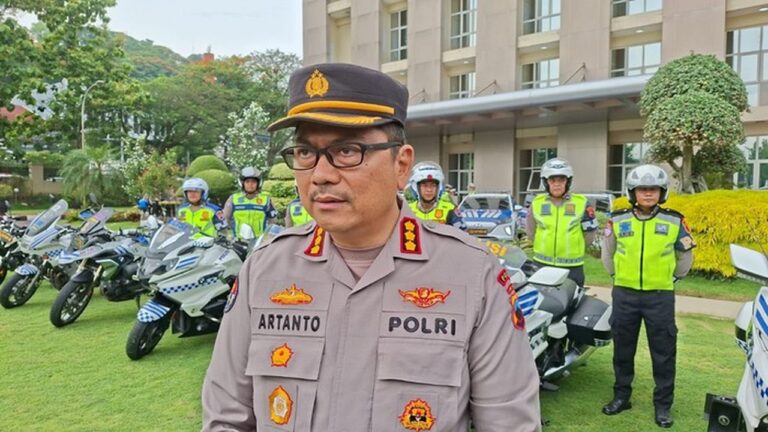 Polda Jateng Utamakan Hospitality dan Safety dalam Operasi Lilin Candi Liburan Nataru 2026