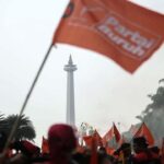 Buruh Gelar Demo Tolak UMP DKI Rp 5,7 Juta di Istana, Gugat ke PTUN