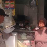 Nenek Penjaga Warung di Cilincing Kehilangan Uang dan HP, Pelaku Beraksi Saat Pura-pura Beli Boks Ikan