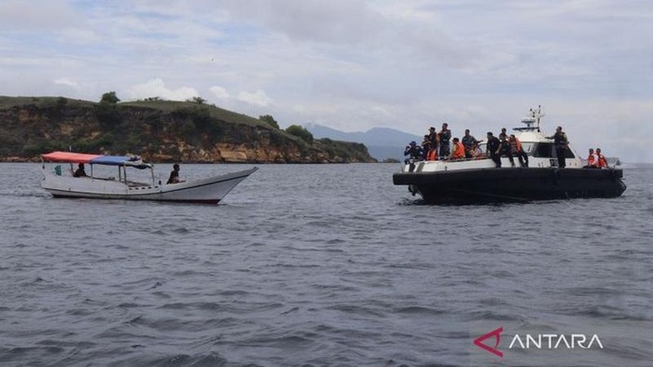 Tim SAR Perluas Pencarian Pelatih Valencia CF dan Dua Anaknya yang Hilang di Perairan Labuan Bajo Tim SAR Perluas Pencarian Pelatih Valencia CF dan Dua Anaknya yang Hilang di Perairan Labuan Bajo