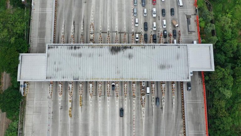 Lalu Lintas Tol Pagi Ini: Waspada Kecelakaan Truk di Palimanan Kanci Jelang Tahun Baru 2026 Lalu Lintas Tol Pagi Ini: Waspada Kecelakaan Truk di Palimanan Kanci Jelang Tahun Baru 2026